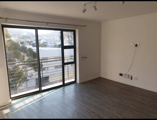 1 BEDROOM APARTMENT FOR SALE IN ZONNEBLOEM
